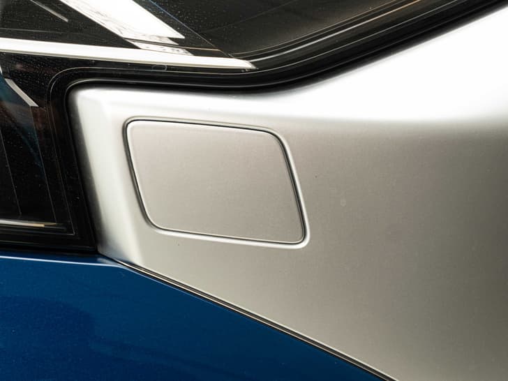 Color Blue, Silver