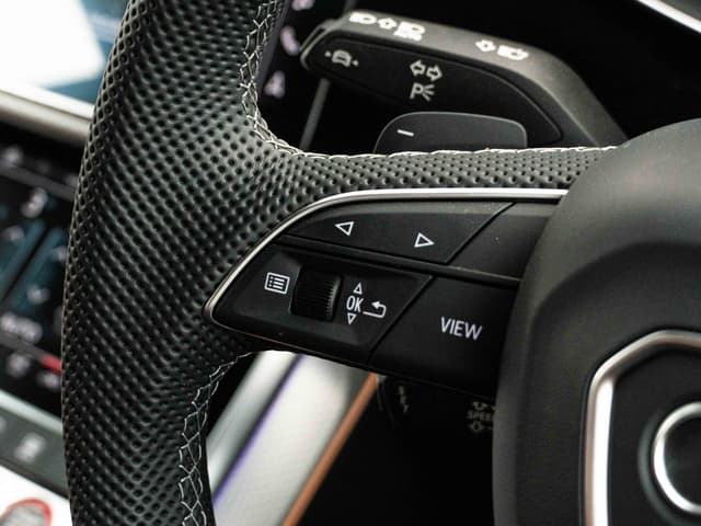 Steering Wheel Image - 33958