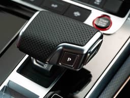 Audi Q8 Console Storage