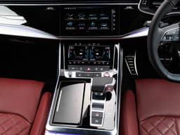 Audi Q8 Dashboard