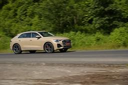 Audi Q8 Front Right Three Quarter