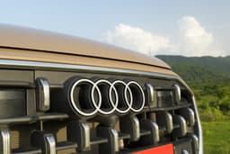Audi Q8 Front Logo