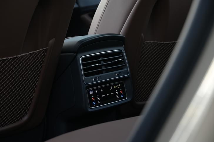 Audi Q8 Second Row Seats