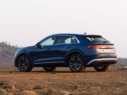 Audi Q8 Front Right Three Quarter