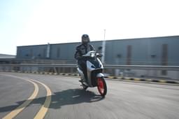 Bgauss Ruv 350 Front Left Three Quarter