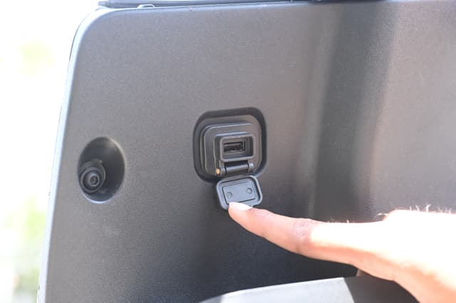 Charging Ports Image - 21635