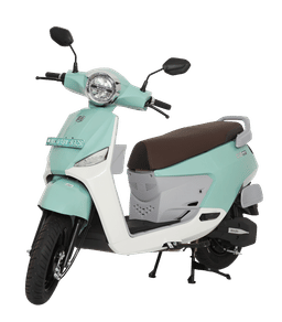 Bgauss Max C12 Front Right Three Quarter