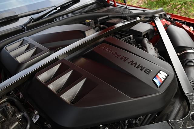 Open Bonnet Engine Shot Image - 618