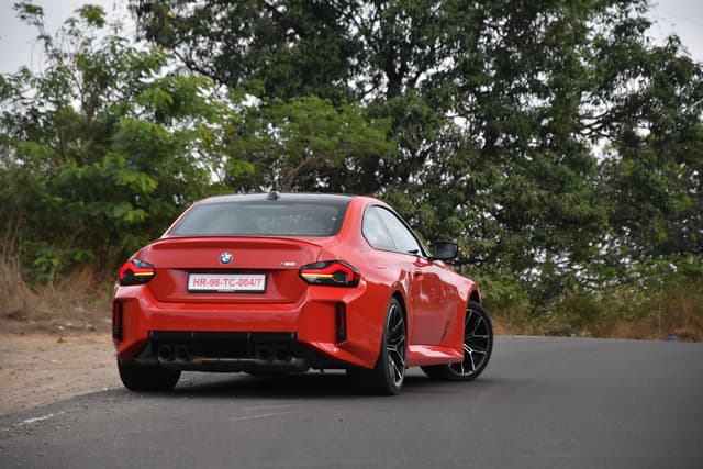 Rear View Image - 636