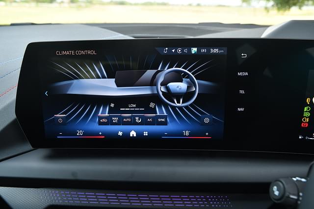 Infotainment System Image - 19406
