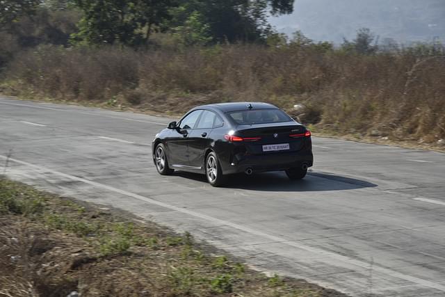 Rear View Image - 678