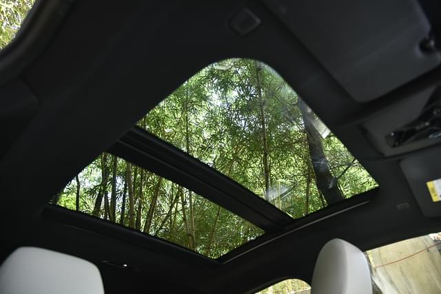 Sunroof Image - 715