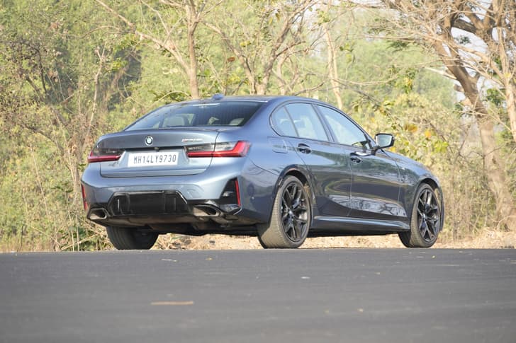 Bmw 3 Series Rear View