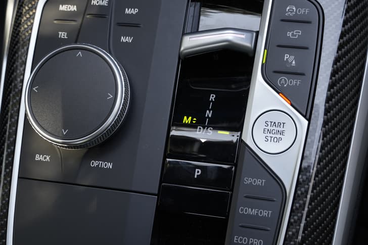 Bmw 3 Series Dashboard