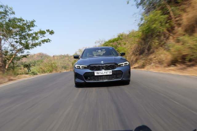 BMW 3 Series Front View