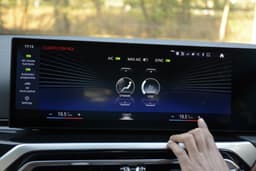 Bmw 3 Series Lwb Infotainment System