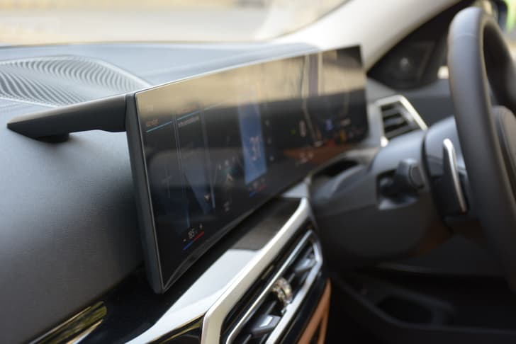 Bmw 3 Series Lwb Dashboard