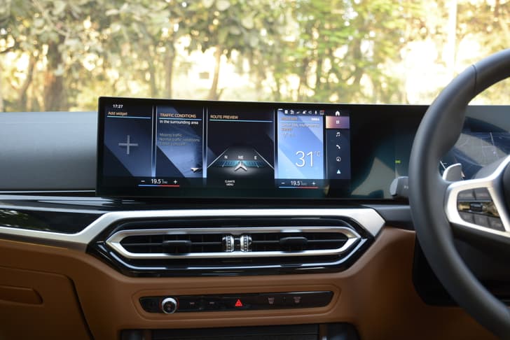 Bmw 3 Series Lwb Dashboard