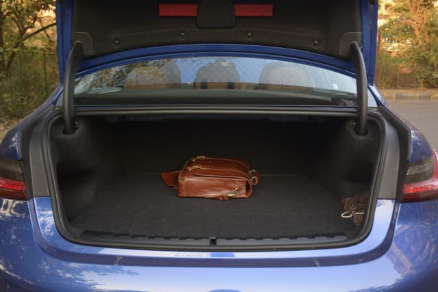 Rear View Image - 16290