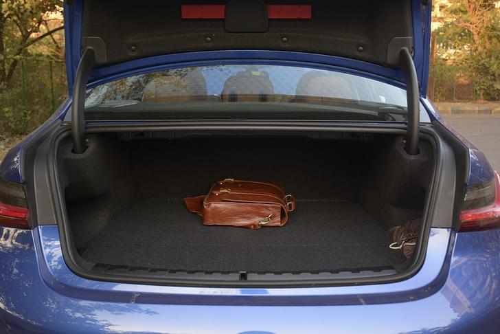 Bmw 3 Series Lwb Rear View