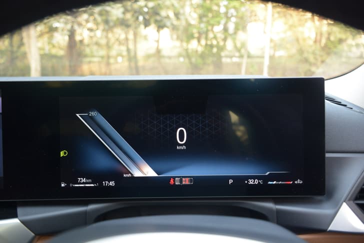 Bmw 3 Series Lwb Dashboard