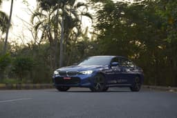 Bmw 3 Series Lwb Front Left Three Quarter