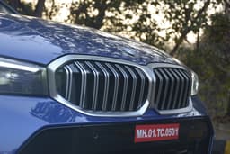 Bmw 3 Series Lwb Front View