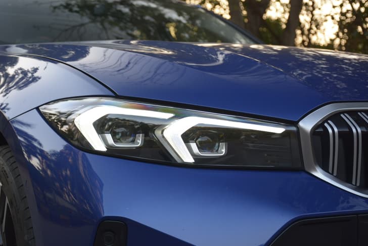 Bmw 3 Series Lwb Headlight