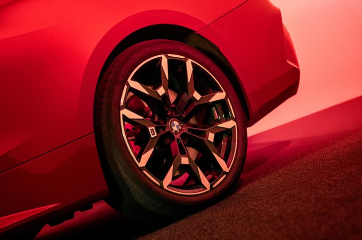 Color Red