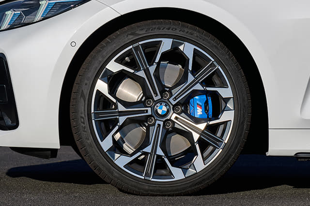 Alloy Wheels Image - 30930
