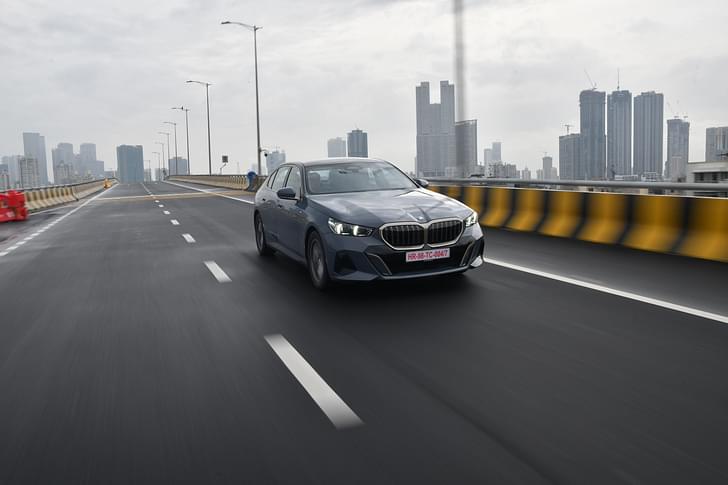 Bmw 5 Series Lwb Front Left Three Quarter