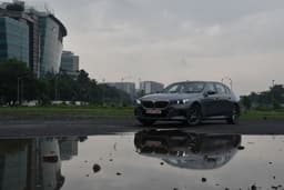 Bmw 5 Series Lwb Front Right Three Quarter