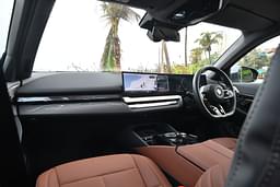 Bmw 5 Series Lwb Dashboard