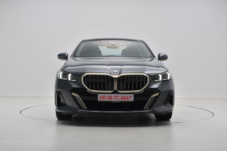 Bmw 5 Series Lwb Front View