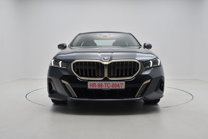 Bmw 5 Series Lwb Front View