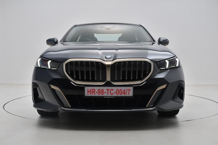 Bmw 5 Series Lwb Front View