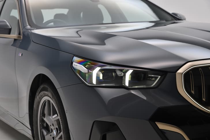Bmw 5 Series Lwb Front View