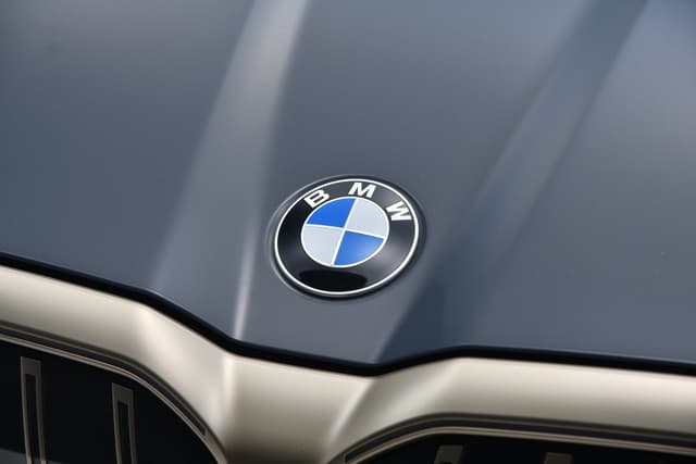 Closed Bonnet Image - 17262