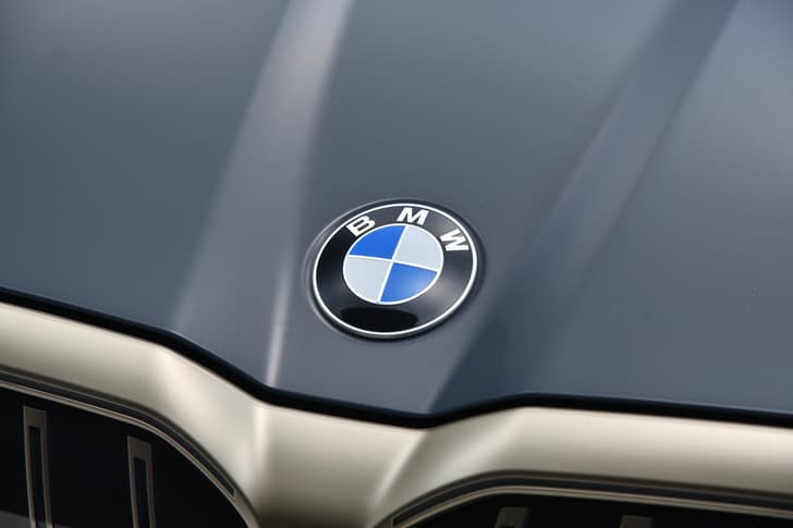 Bmw 5 Series Lwb Closed Bonnet