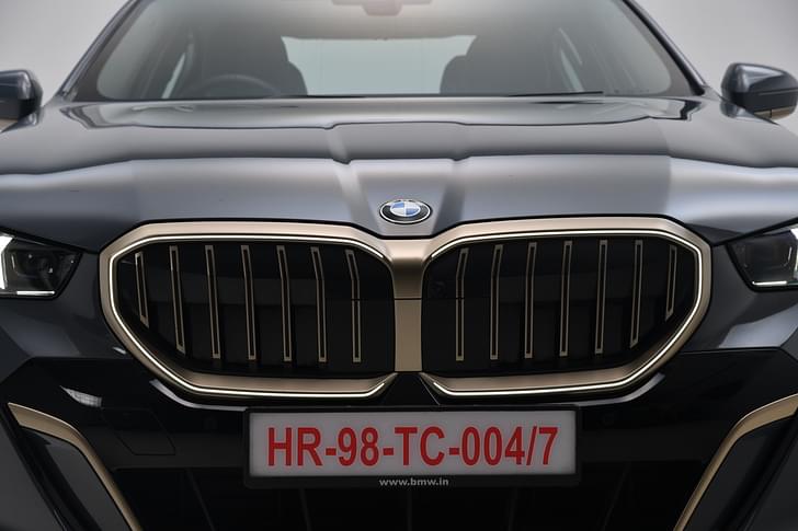Bmw 5 Series Lwb Front View