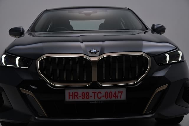 Front View Image - 17268