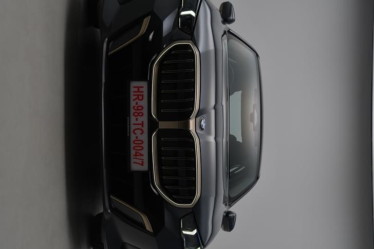 Bmw 5 Series Lwb Front View