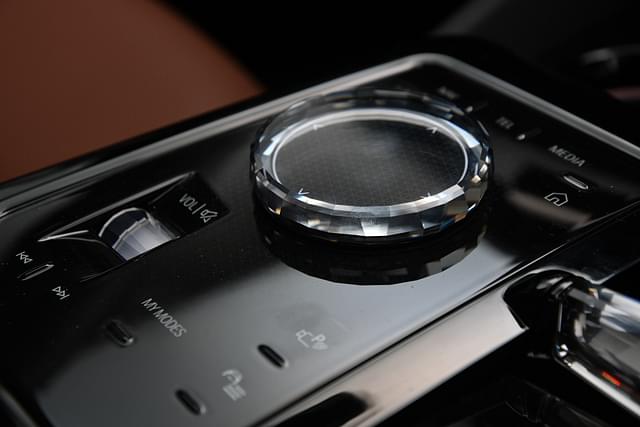 Infotainment System Image - 17276