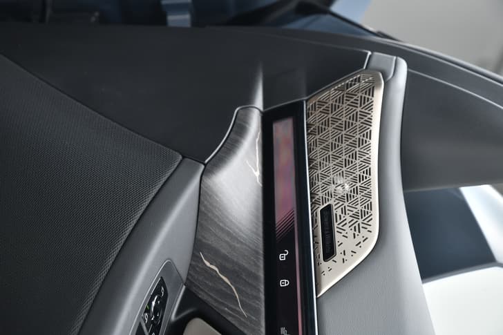 Bmw 5 Series Lwb Dashboard