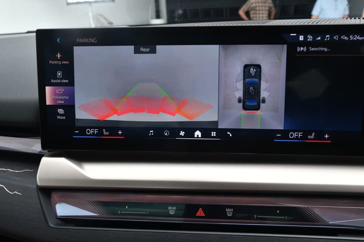Bmw 5 Series Lwb Dashboard