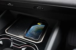 Bmw 5 Series Lwb Charging Ports