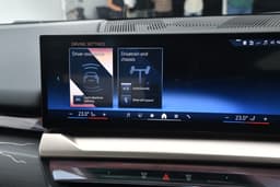 Bmw 5 Series Lwb Infotainment System