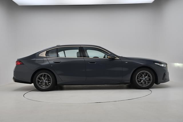 Alloy Wheels Image - 17303