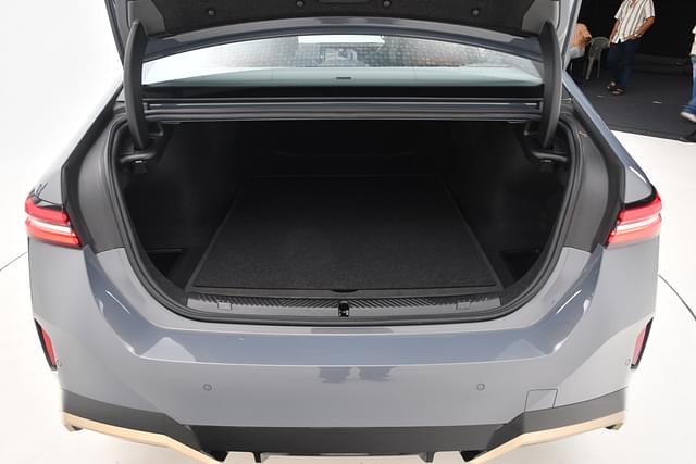 Rear View Image - 17307