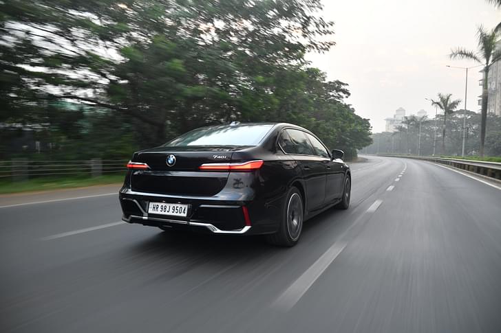 Bmw 7 Series Rear View